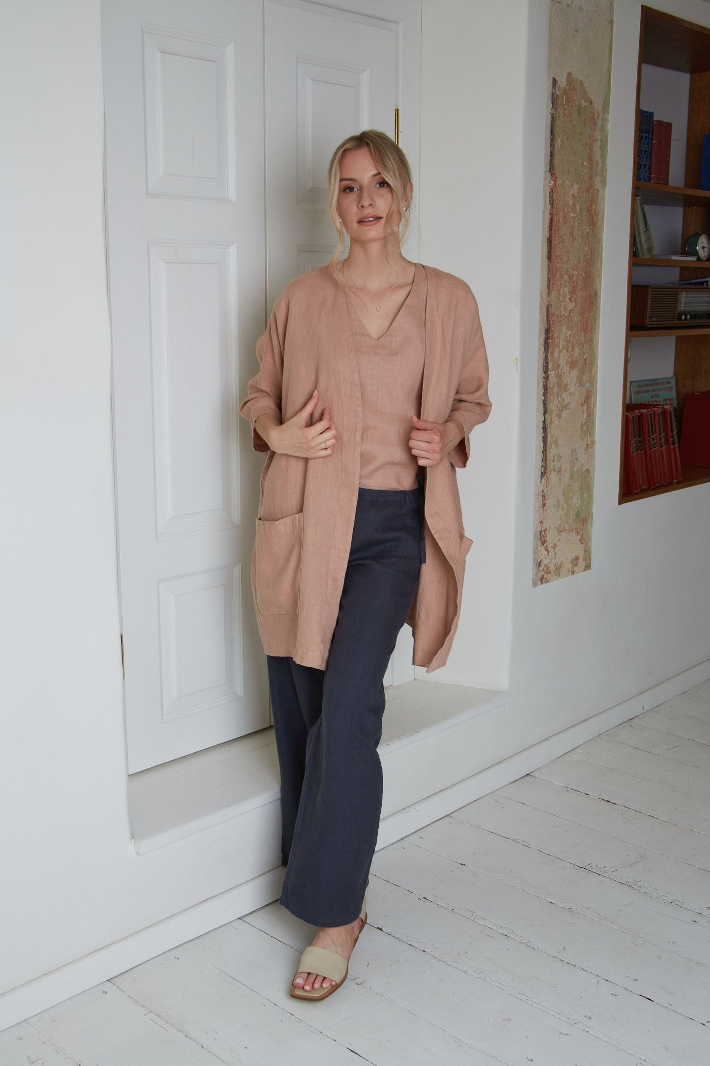 Linen Oversize Cover Up BREEZY with Pockets and 3/4 Sleeves in Mocha