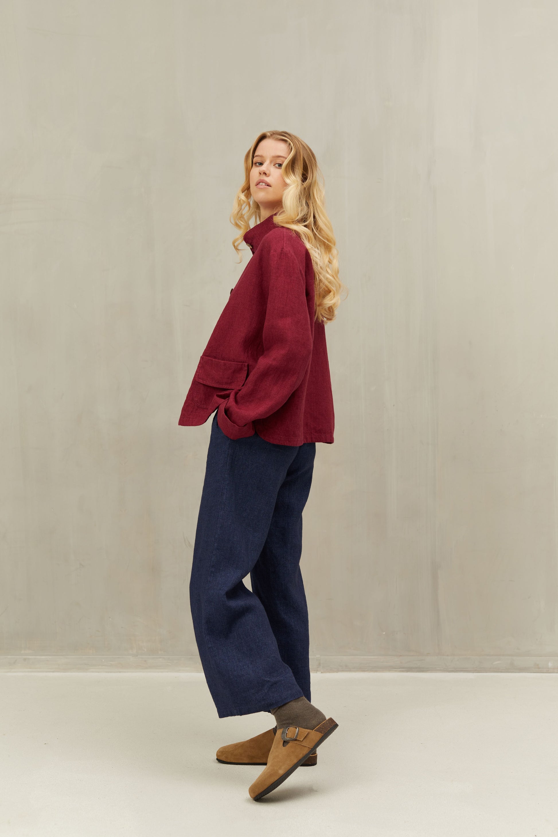 Stylish Short Cardigan for Women Luca with Band Collar in Red Burgundy Linen/Wool