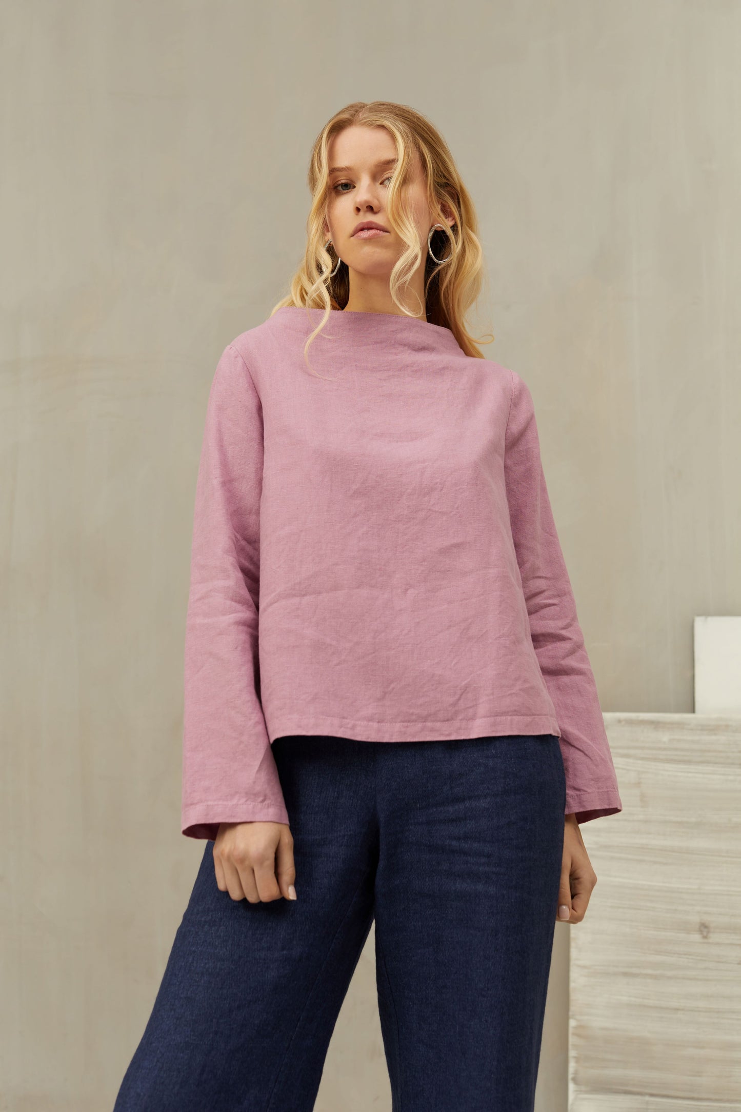 Linen Blouse AYA with Long Sleeves and Higher Neck