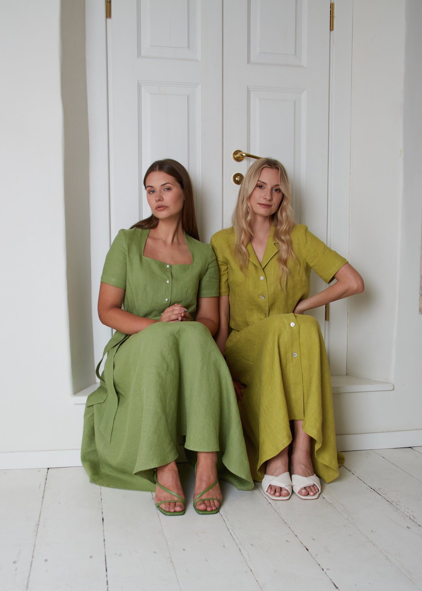Linen Long Dress GLORIA with Short Sleeves and Wide Skirt