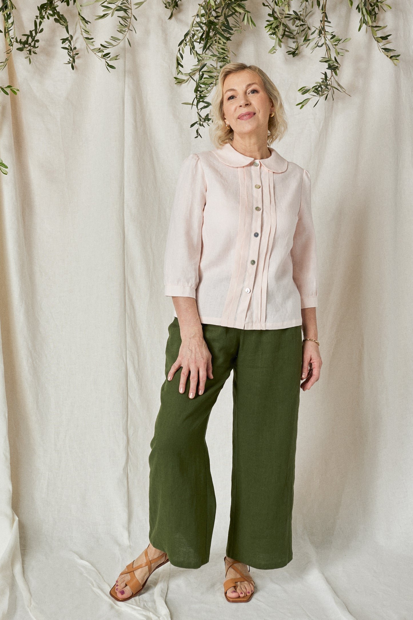 Linen Blouse with Peter Pan Collar in Rose