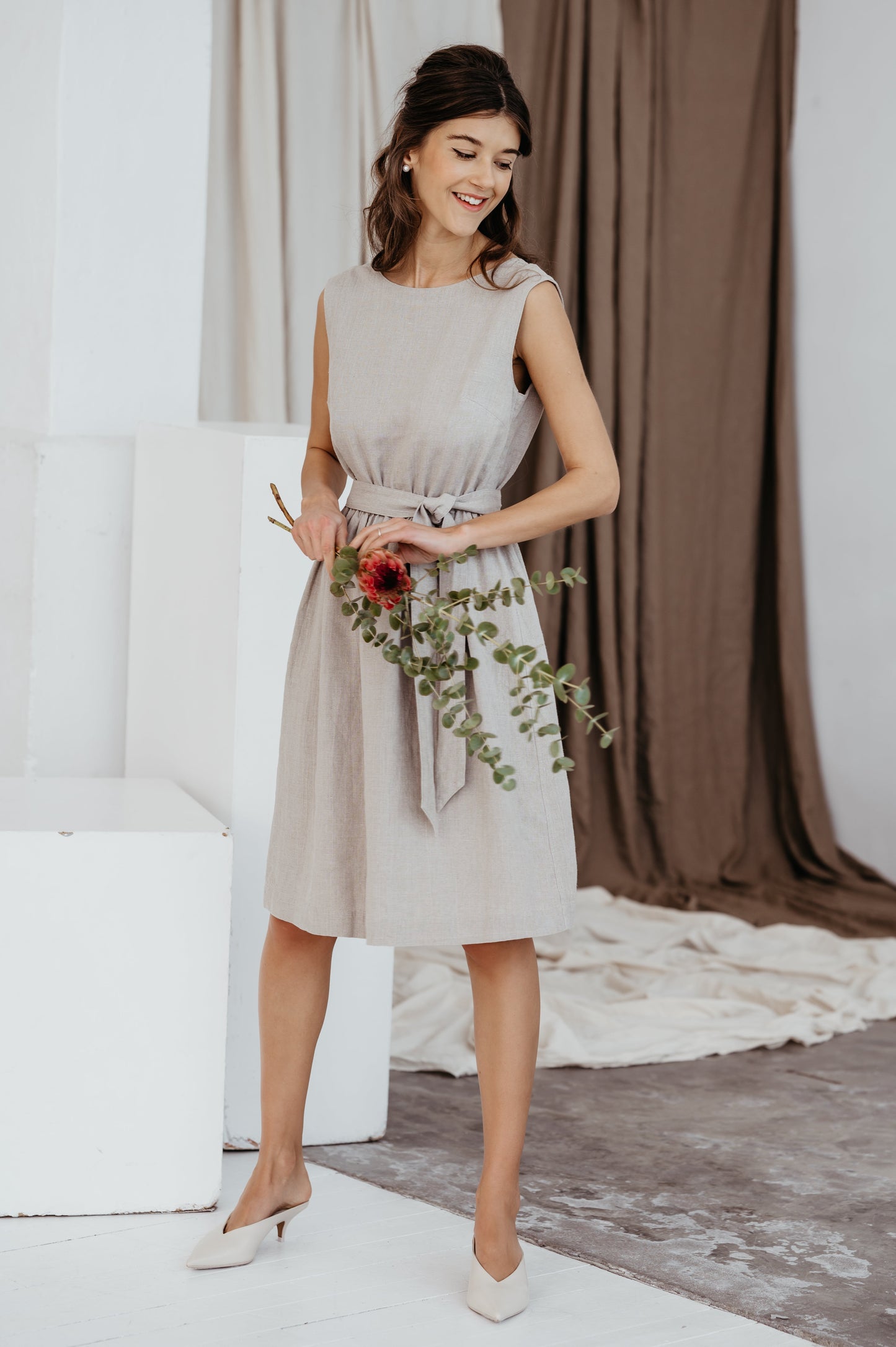 Linen Dress MILA with Open Back and Lace