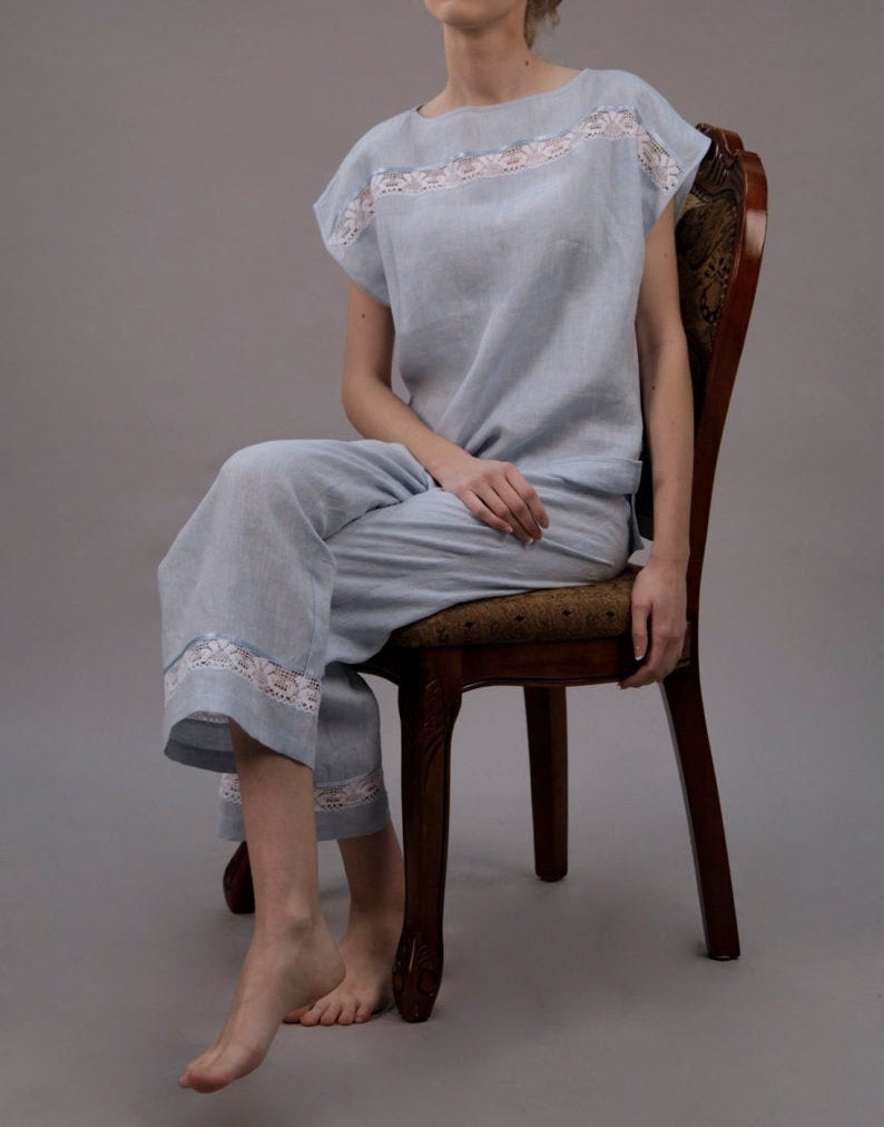 Linen Pajama Set CHARLOTTE with Lace