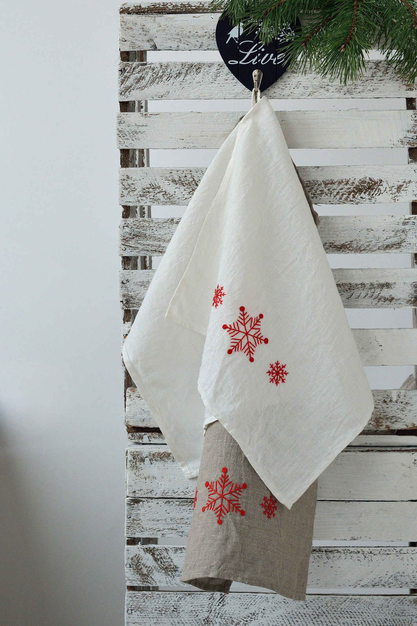 Linen Towel SNOWFLAKE