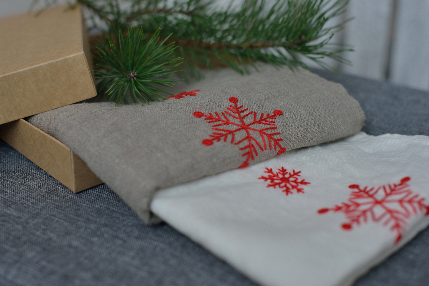 Linen Towel SNOWFLAKE