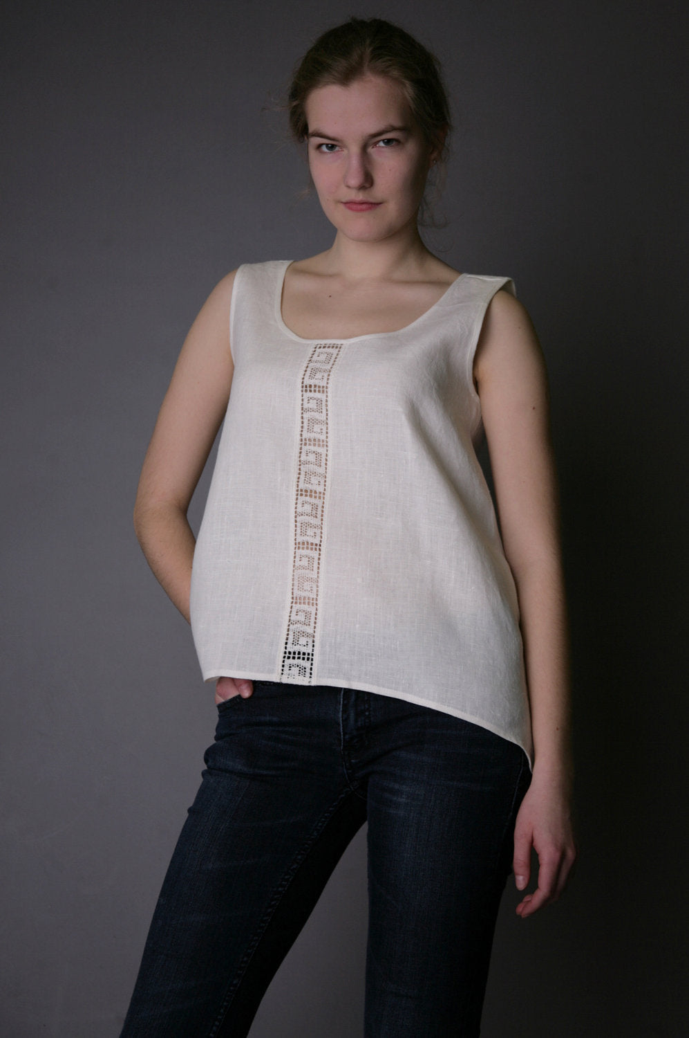 Linen Top ANTIQUE with Front Lace Decor