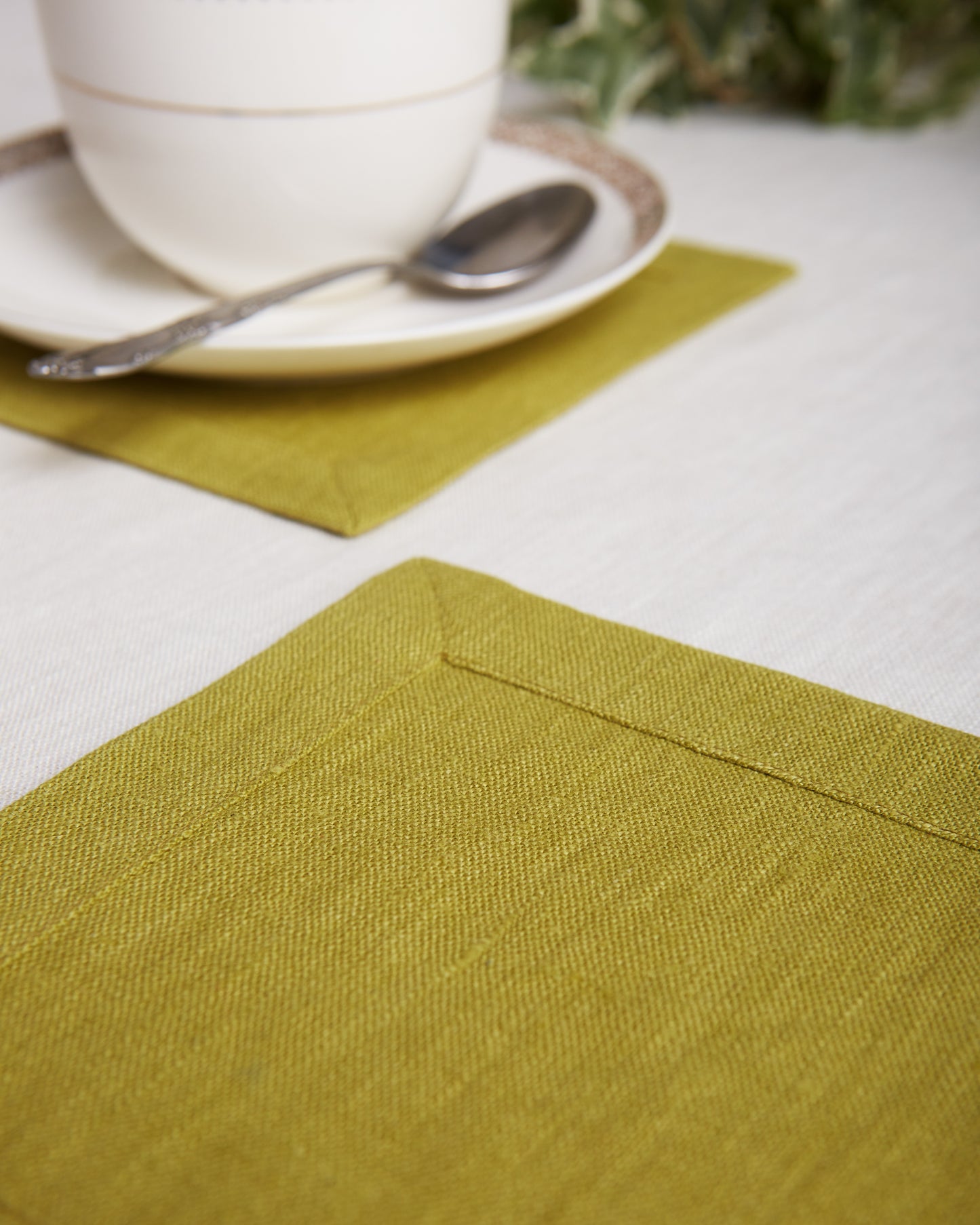 Linen Square Coasters Sets in Natural color