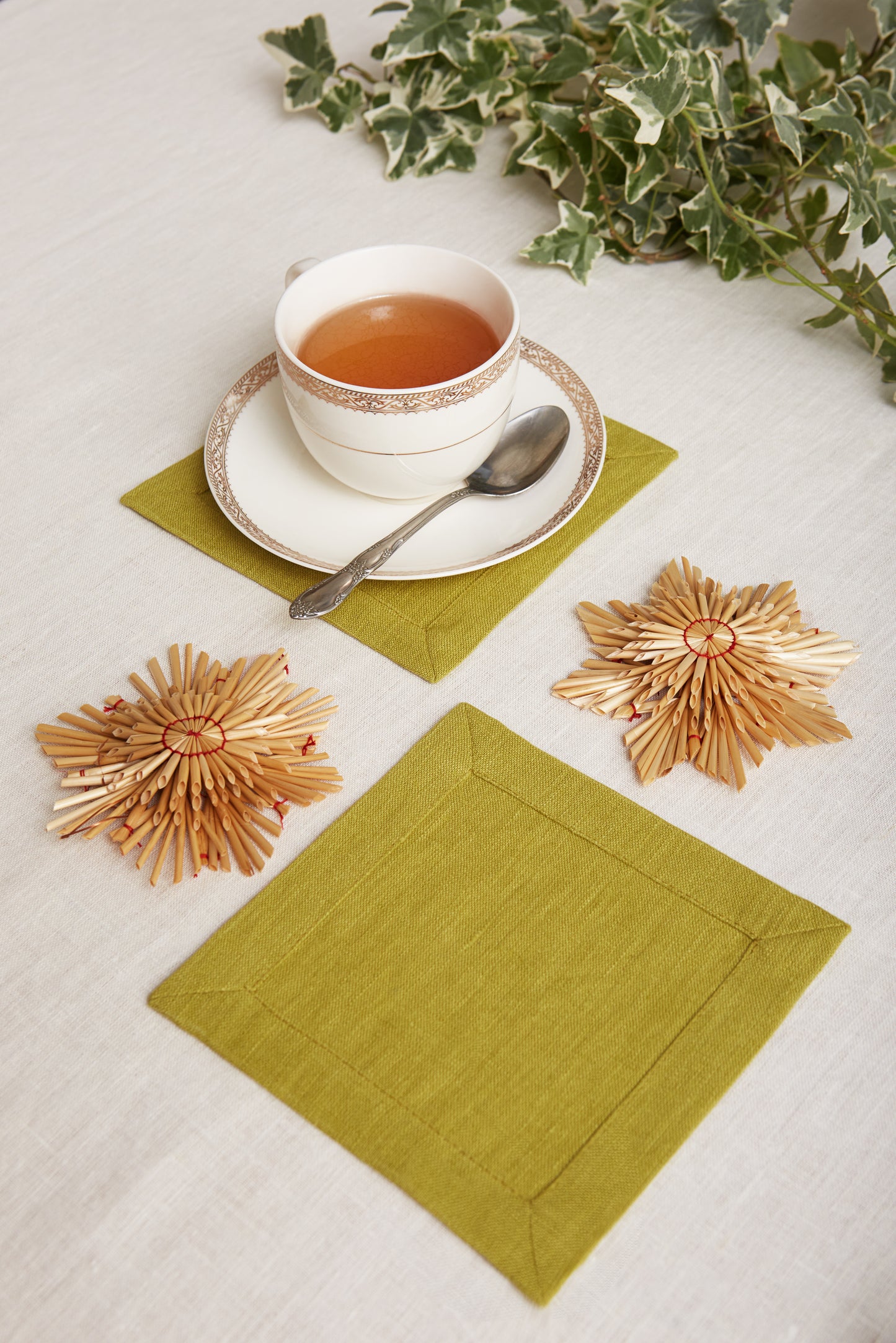 Linen Square Coasters Sets in Natural color