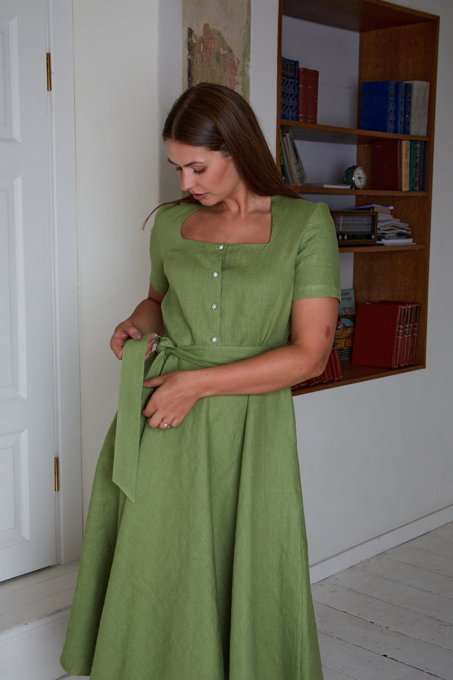 Linen Dress GLORIA Short Sleeved in Green