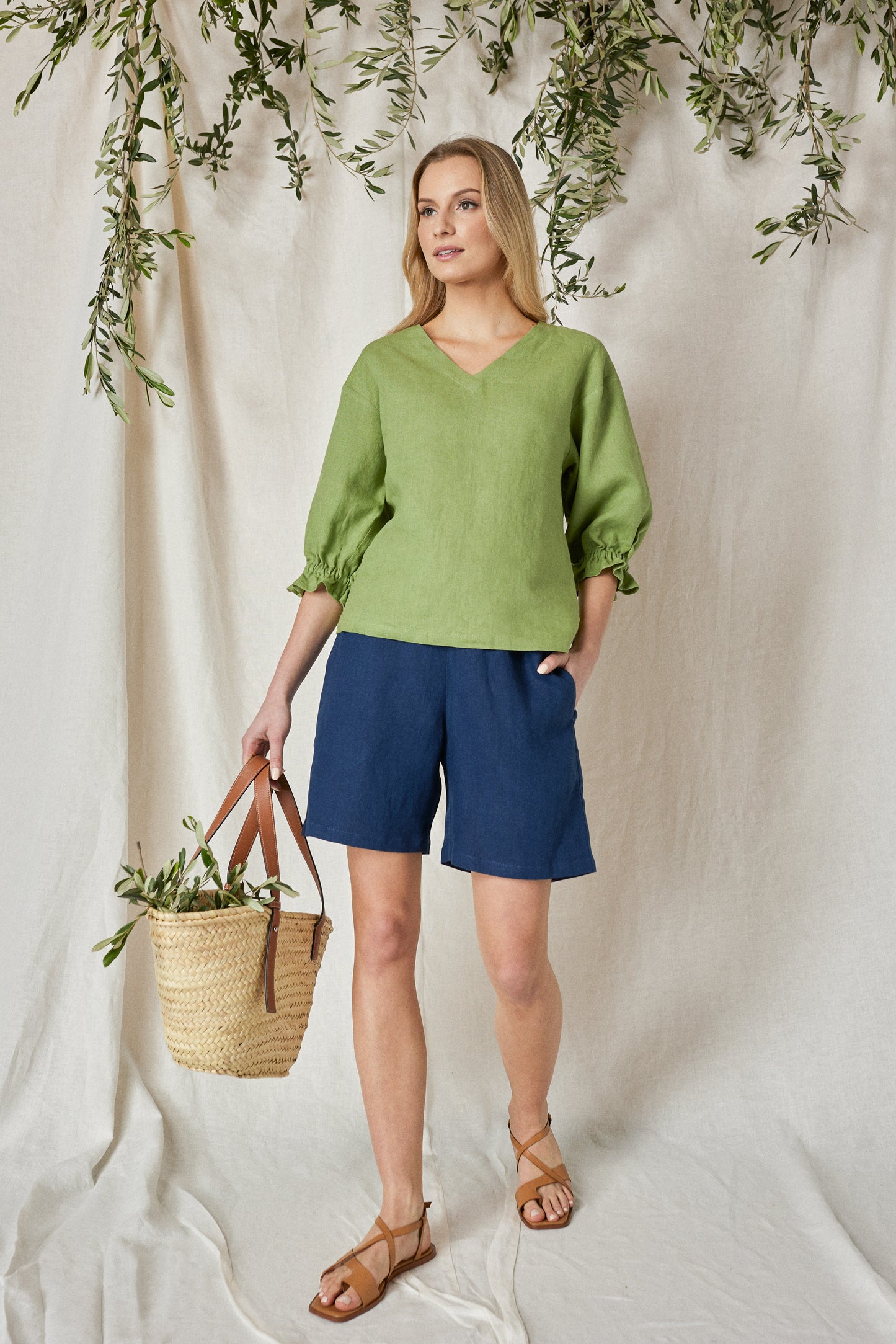 Linen top Lilou with ruffle sleeves