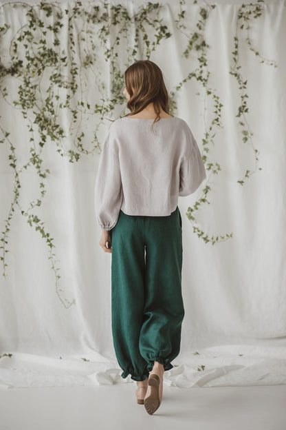Linen blouse Georgine with wide bishop sleeves and in cropped length