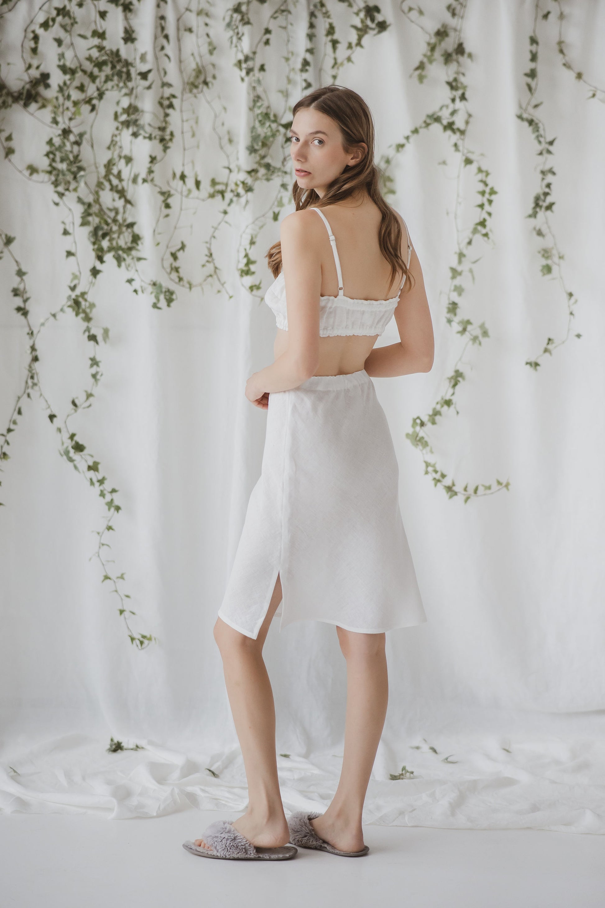 Fitted linen half slip/petticoat cut in bias