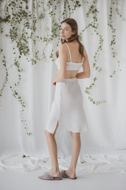 Fitted linen half slip/petticoat cut in bias