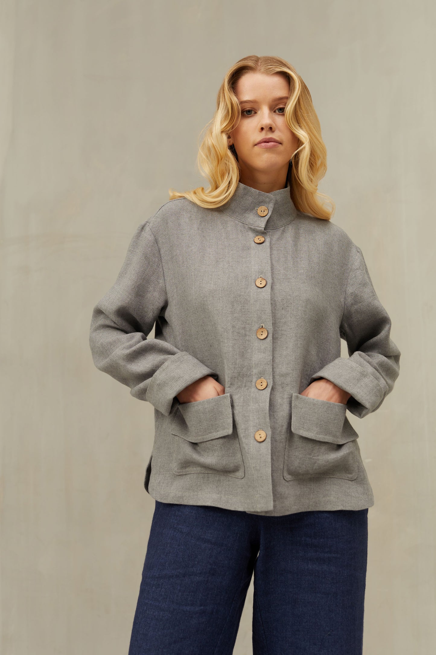 Short Jacket LUCA in Linen Wool Blend