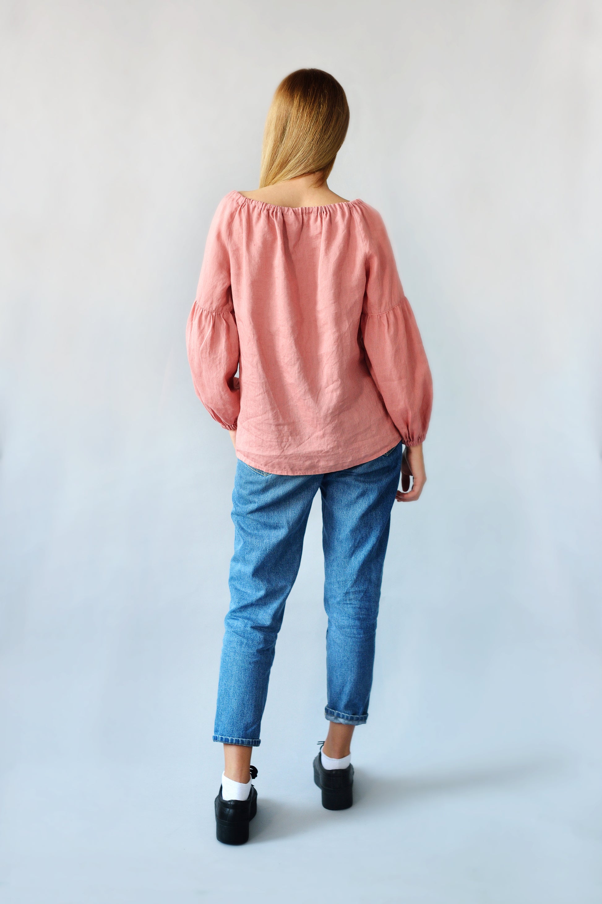 Linen blouse Peasant with long sleeves