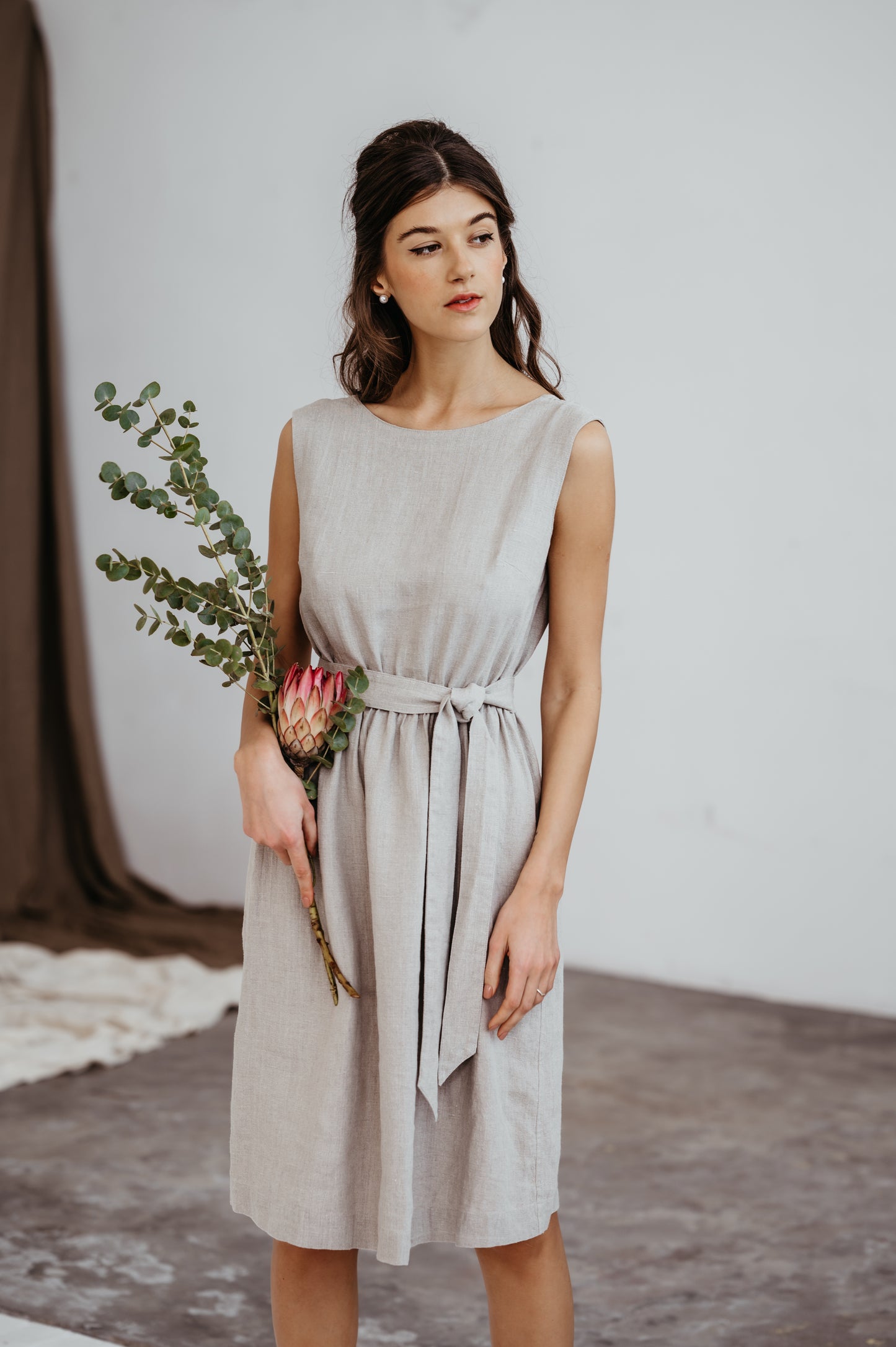 Linen Dress MILA with Open Back and Lace