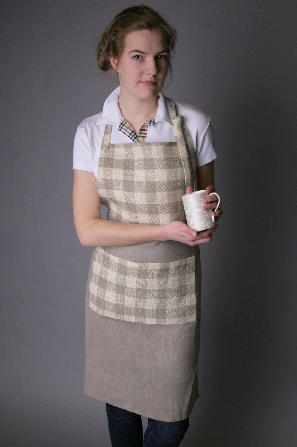 Linen Full Classic Apron in Natural/Checkered Undyed Flax