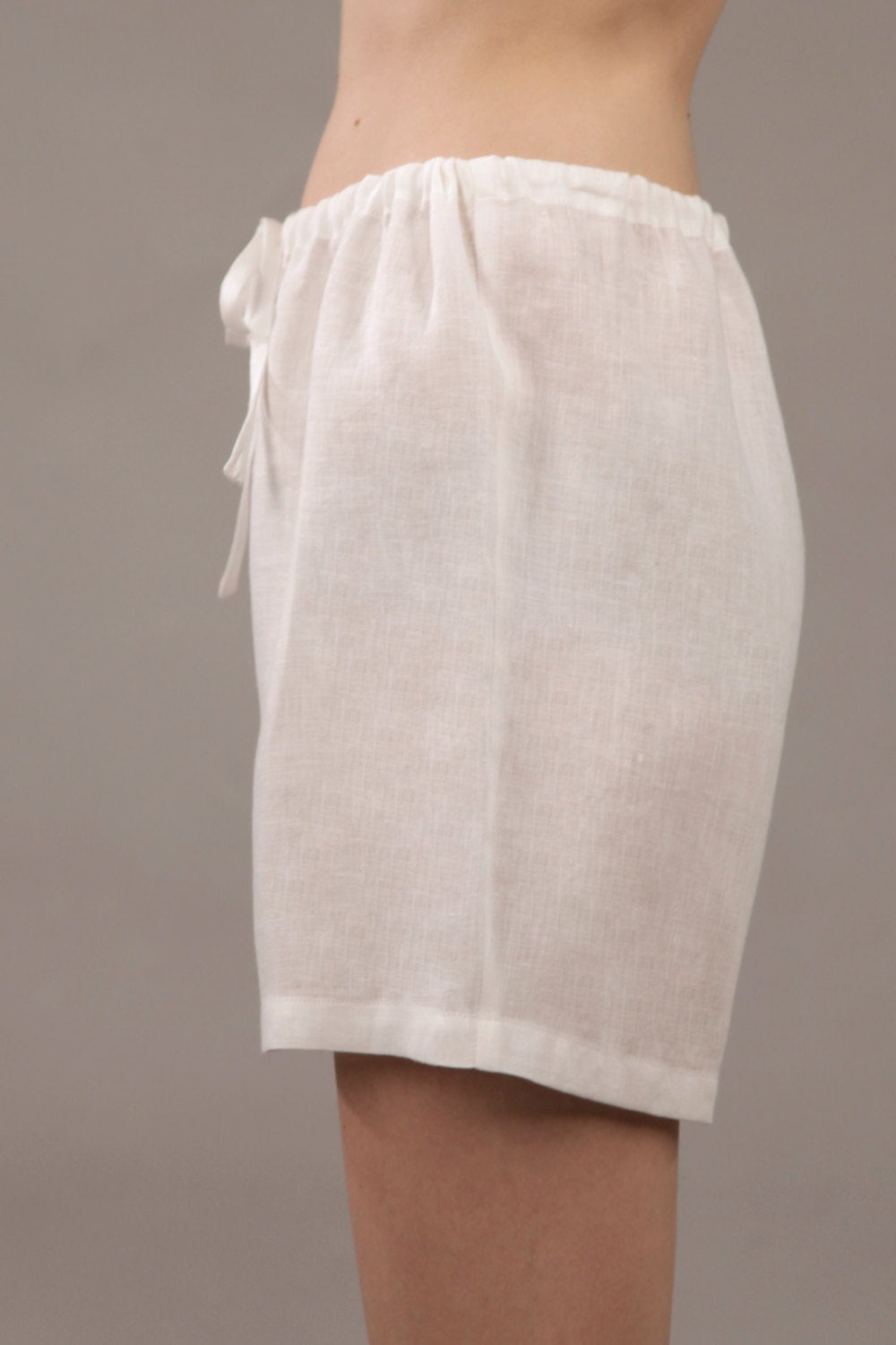 Linen Sleep Shorts CONSTANCE with Draw-stringed Waist